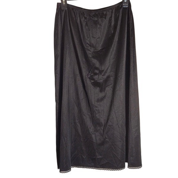 Vanity Fair Black Nylon Lace Trim Full Slip Skirt Size LG 30 - Picture 3 of 5